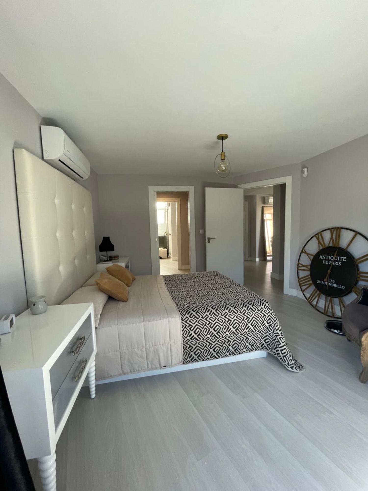 דירות Penthouse Luxury גרנדה מראה חיצוני תמונה